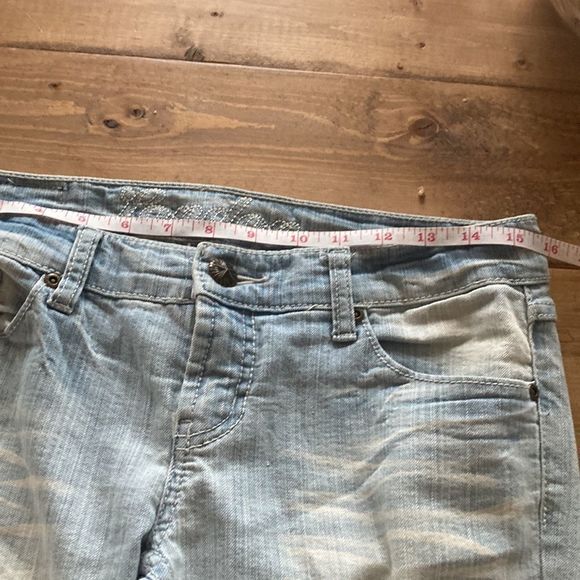 LONDON Light Wash Straight Leg Jean - Picture 11 of 11